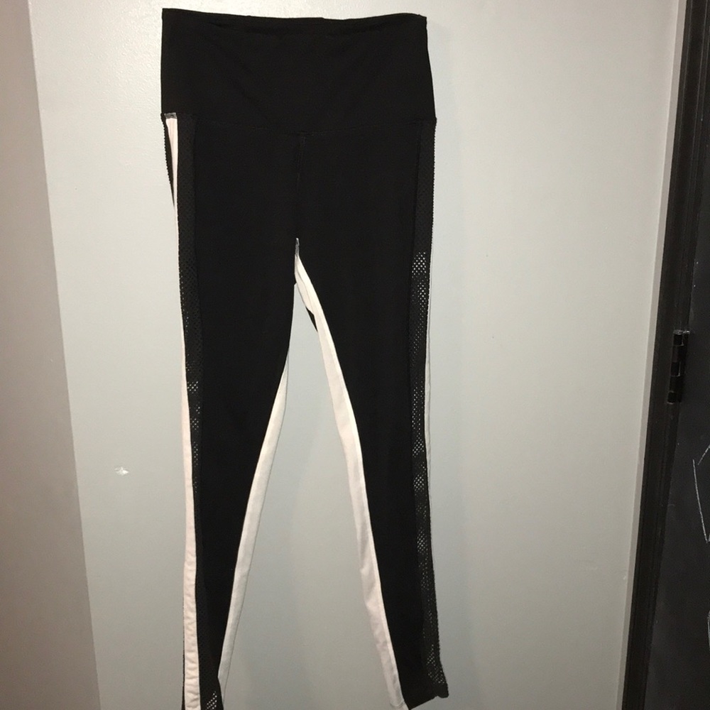 high waisted pink leggings